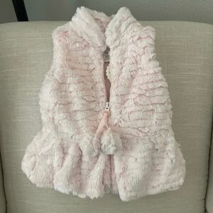 Mud Pie Girls Pink Fur Vest Brand New Sz 24M/2T-3T